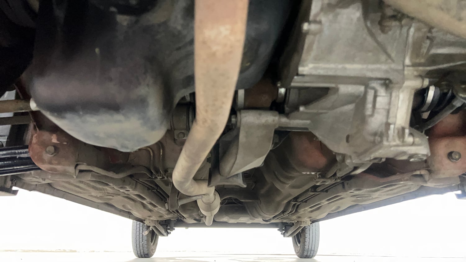 Used 2015 Maruti Suzuki Alto 800 Vxi Petrol Manual extra FRONT LEFT UNDERBODY VIEW