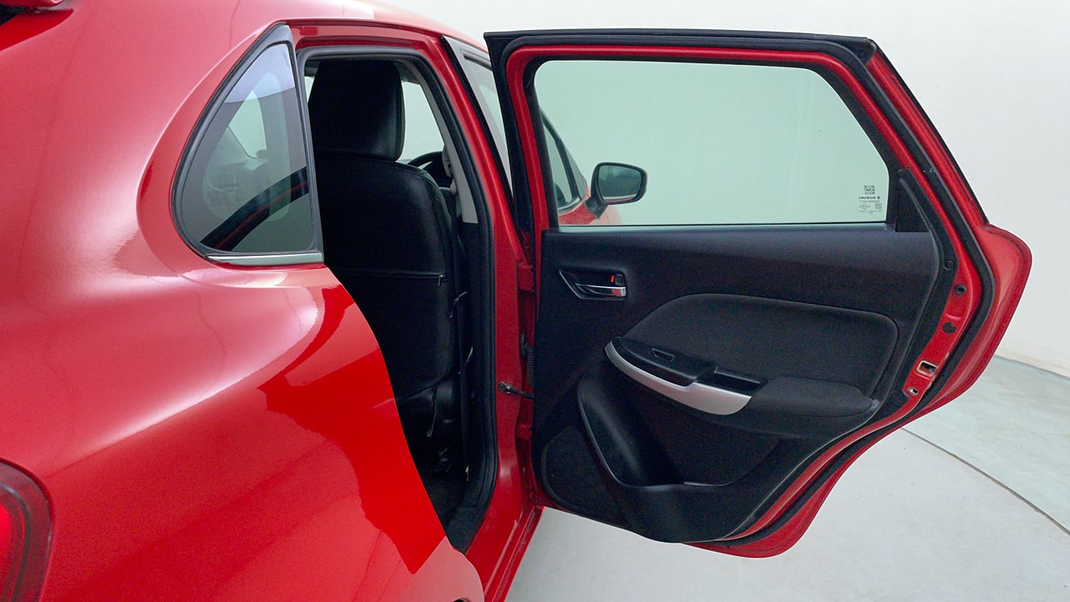 Used 2017 Maruti Suzuki Baleno Zeta 1.2 Petrol Manual interior RIGHT REAR DOOR OPEN VIEW