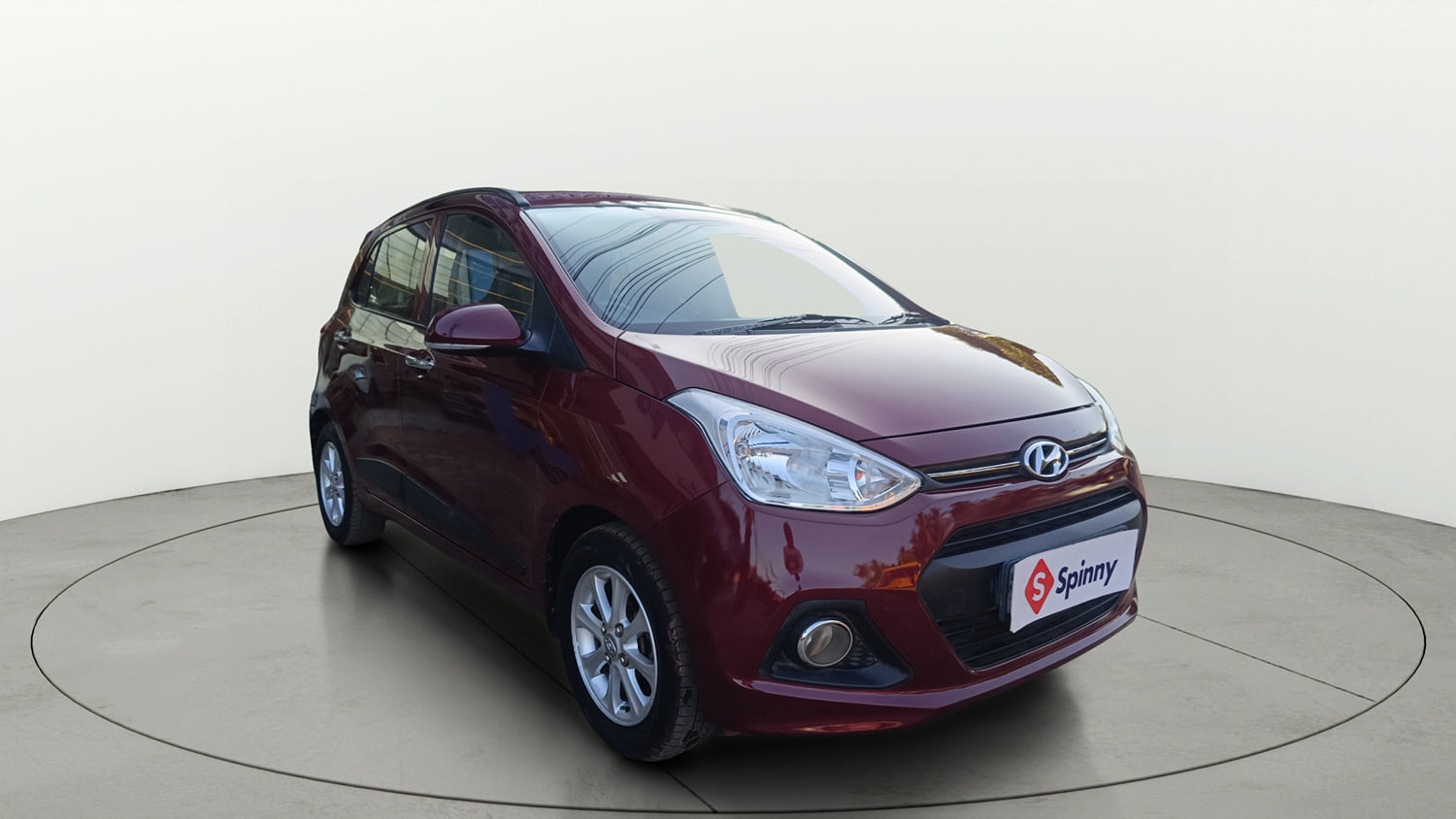 Used 2015 Hyundai Grand i10 Asta AT 1.2 Kappa VTVT Petrol Automatic exterior RIGHT FRONT CORNER VIEW