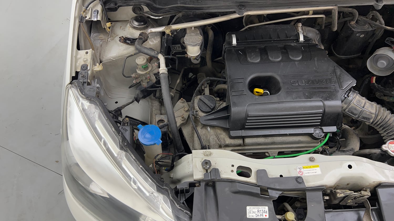 Used 2014 Maruti Suzuki Celerio VXi Petrol Manual engine ENGINE RIGHT SIDE VIEW
