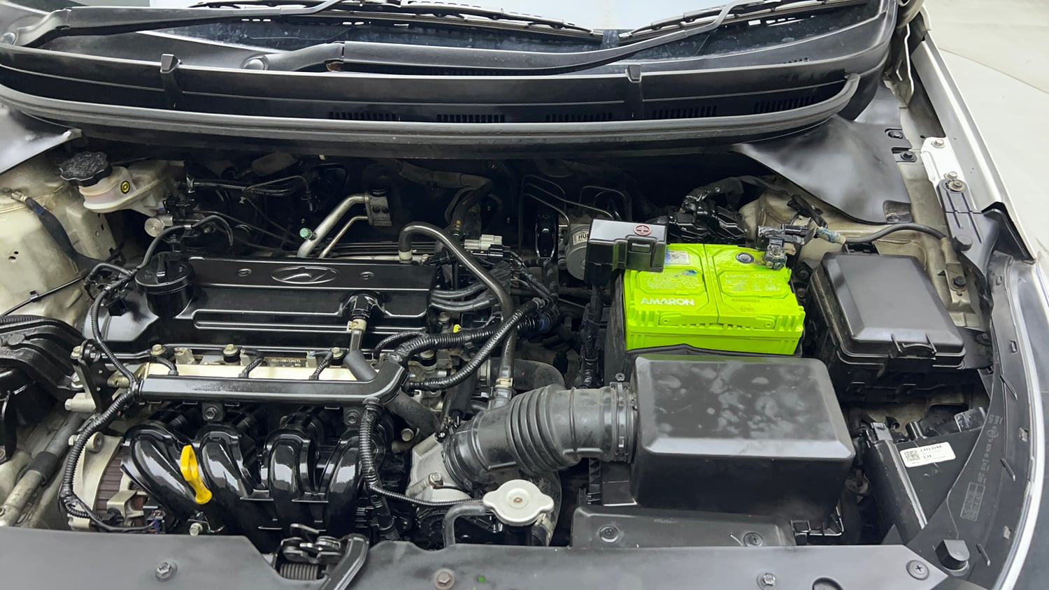 Used 2016 Hyundai Elite i20 Sportz 1.2 Petrol Manual engine ENGINE LEFT SIDE VIEW