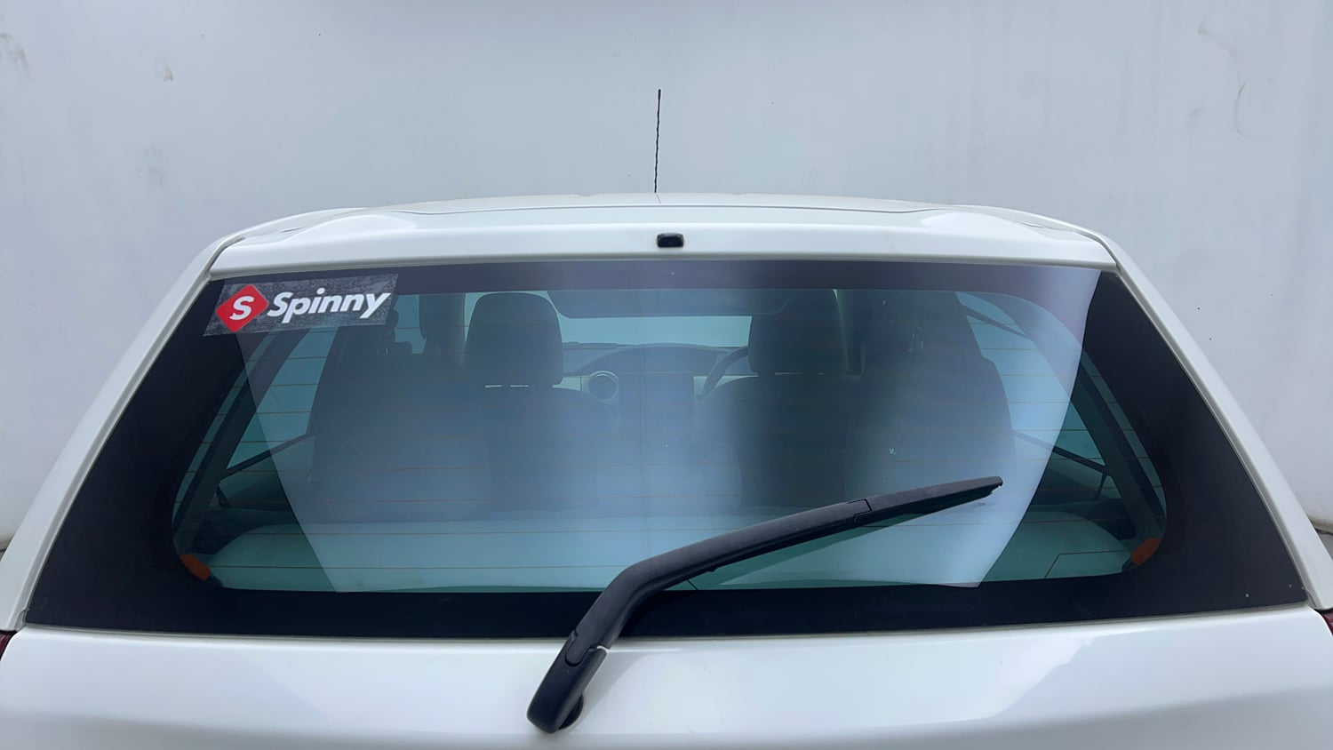 Used 2018 Toyota Etios Liva VXD Diesel Manual exterior BACK WINDSHIELD VIEW