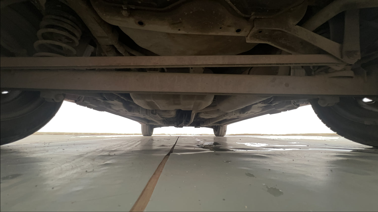 Used 2018 Hyundai Eon Magna + Petrol Manual extra REAR UNDERBODY VIEW (TAKEN FROM REAR)