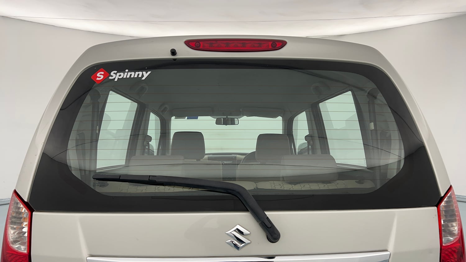 Used 2017 Maruti Suzuki Wagon R 1.0 VXI AMT Petrol Automatic exterior BACK WINDSHIELD VIEW