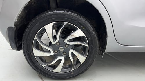 Used 2020 Maruti Suzuki Baleno Alpha Petrol Manual tyres RIGHT REAR TYRE RIM VIEW
