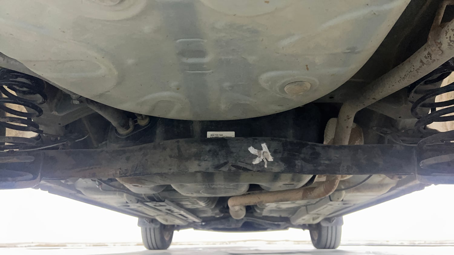 Used 2018 Toyota Etios Liva VXD Diesel Manual extra REAR UNDERBODY VIEW (TAKEN FROM REAR)