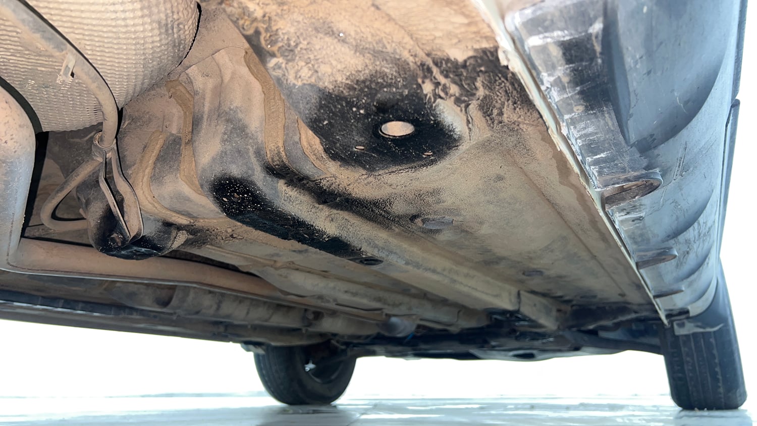 Used 2022 Hyundai Venue S 1.2 Petrol Petrol Manual extra REAR RIGHT UNDERBODY VIEW