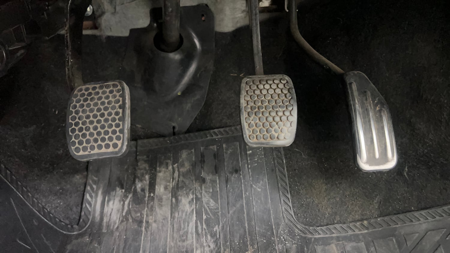Used 2015 Maruti Suzuki Alto 800 Vxi Petrol Manual interior PEDALS VIEW