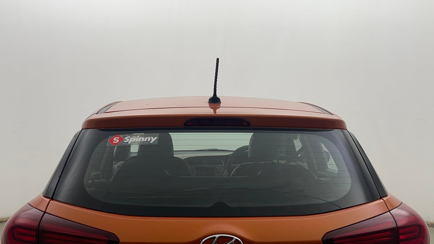 Used 2019 Hyundai Elite i20 Sportz Plus 1.2 Petrol Manual exterior BACK WINDSHIELD VIEW
