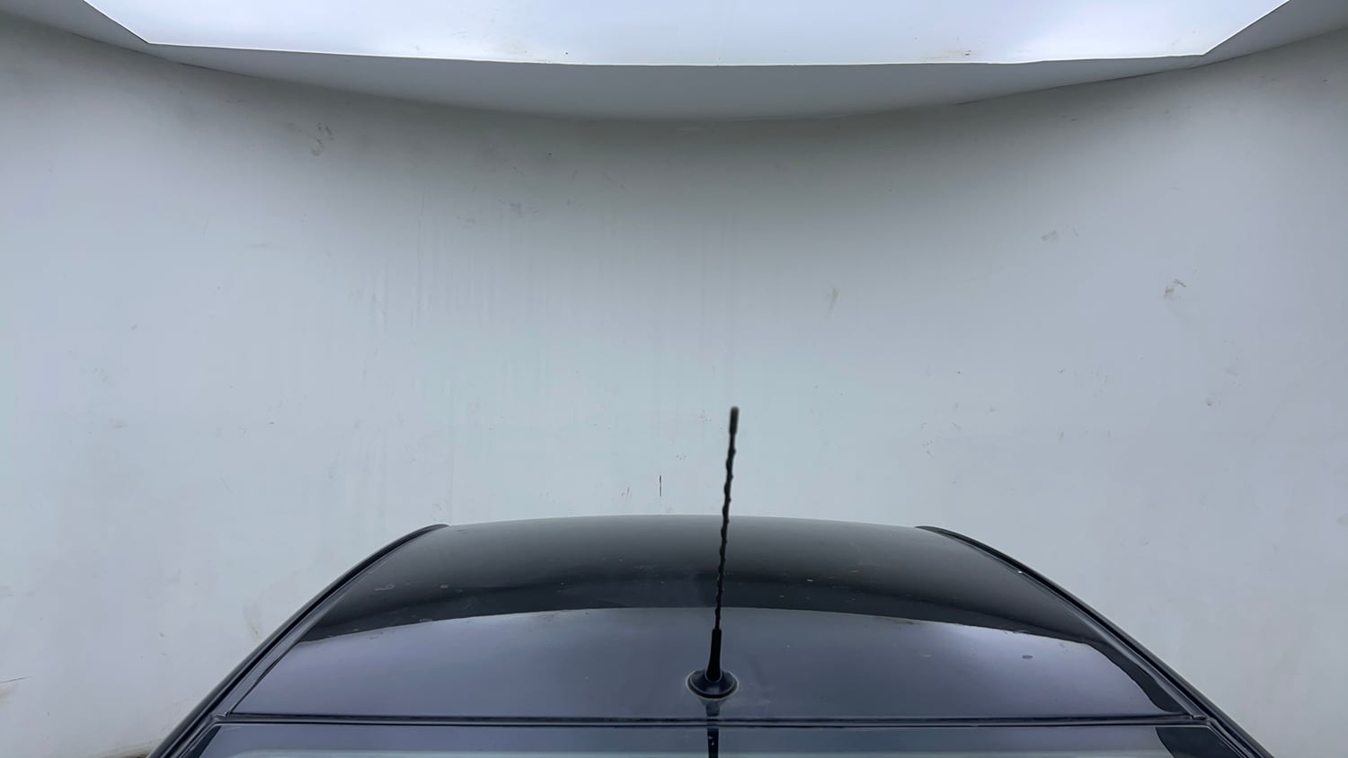 Used 2013 Hyundai Verna Fluidic 1.6 VTVT SX Petrol Manual exterior EXTERIOR ROOF VIEW