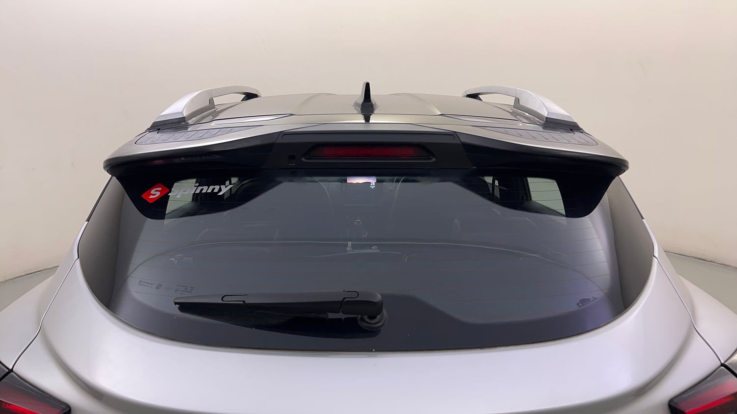 Used 2022 Renault Kiger RXZ Turbo MT Dual Tone Petrol Manual exterior BACK WINDSHIELD VIEW