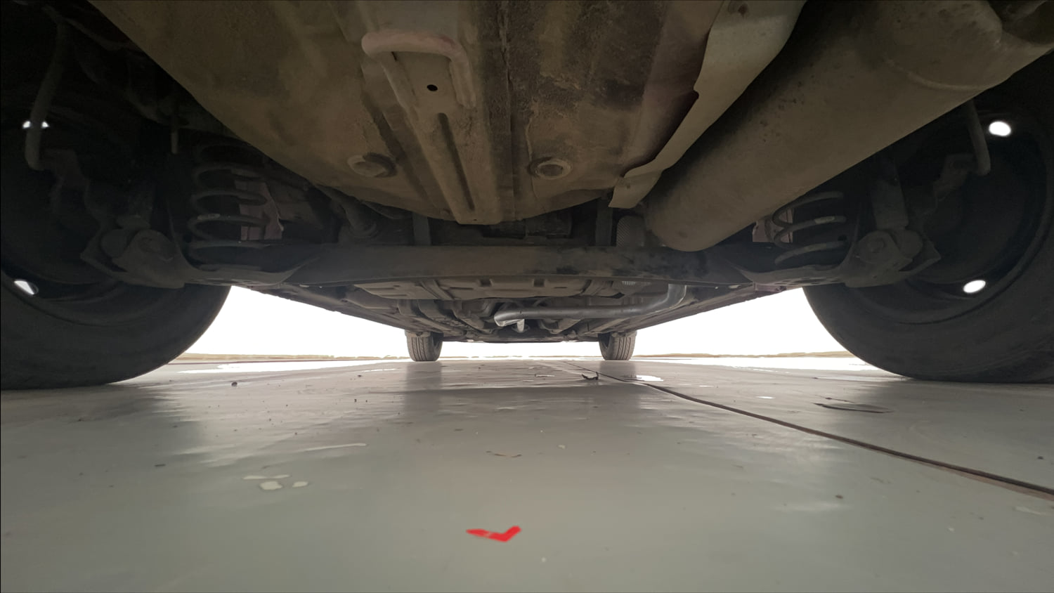 Used 2015 Hyundai Elite i20 Magna 1.2 Petrol Manual extra REAR UNDERBODY VIEW (TAKEN FROM REAR)