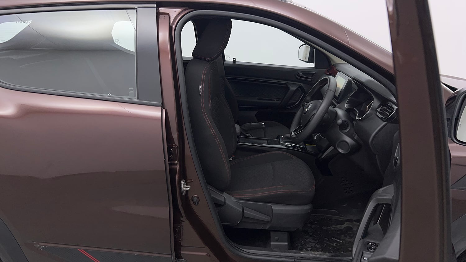 Used 2023 Renault Kiger RXZ Turbo CVT Petrol Automatic interior RIGHT SIDE FRONT DOOR CABIN VIEW