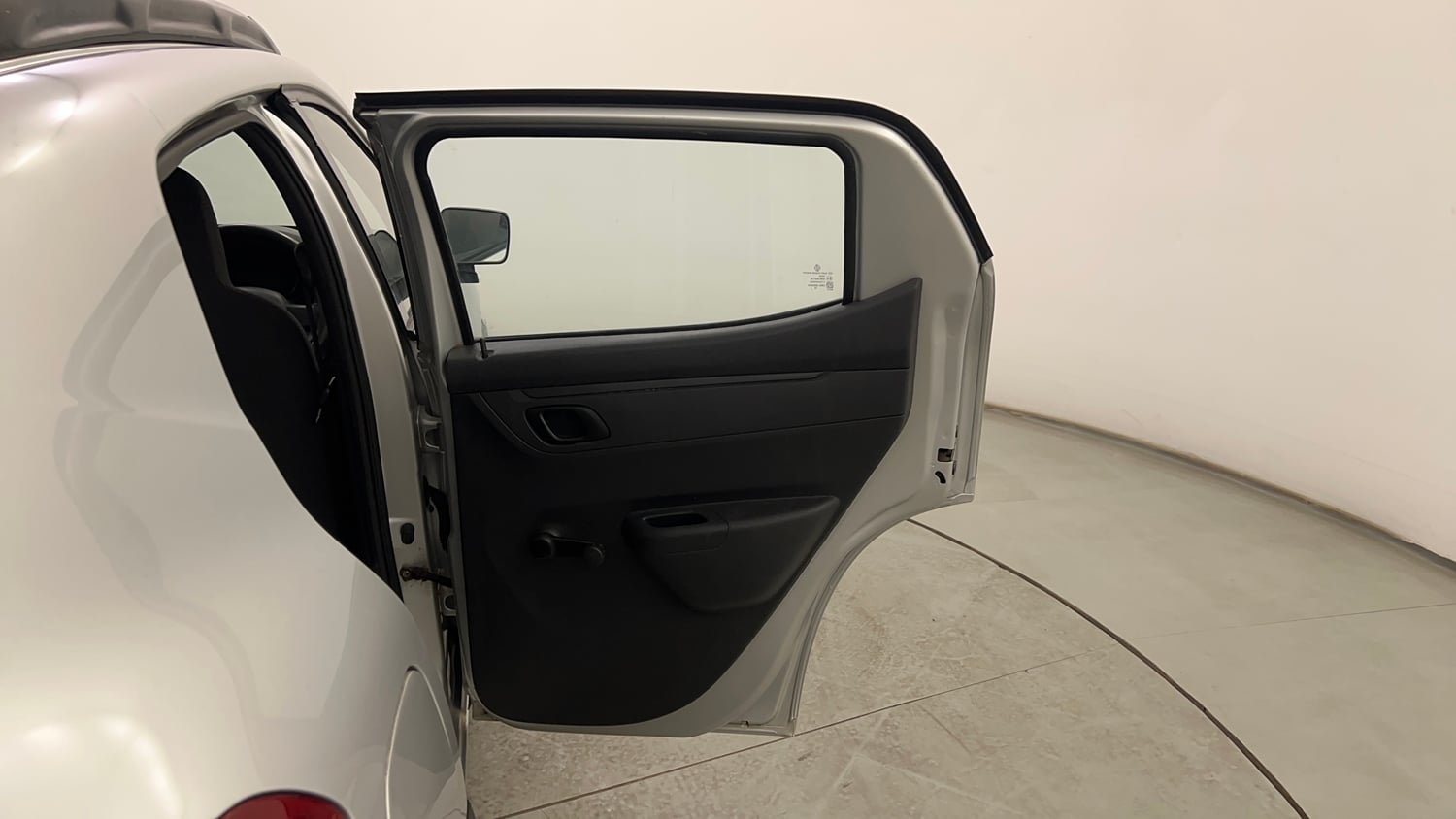 Used 2016 Renault Kwid RXT Petrol Manual interior RIGHT REAR DOOR OPEN VIEW