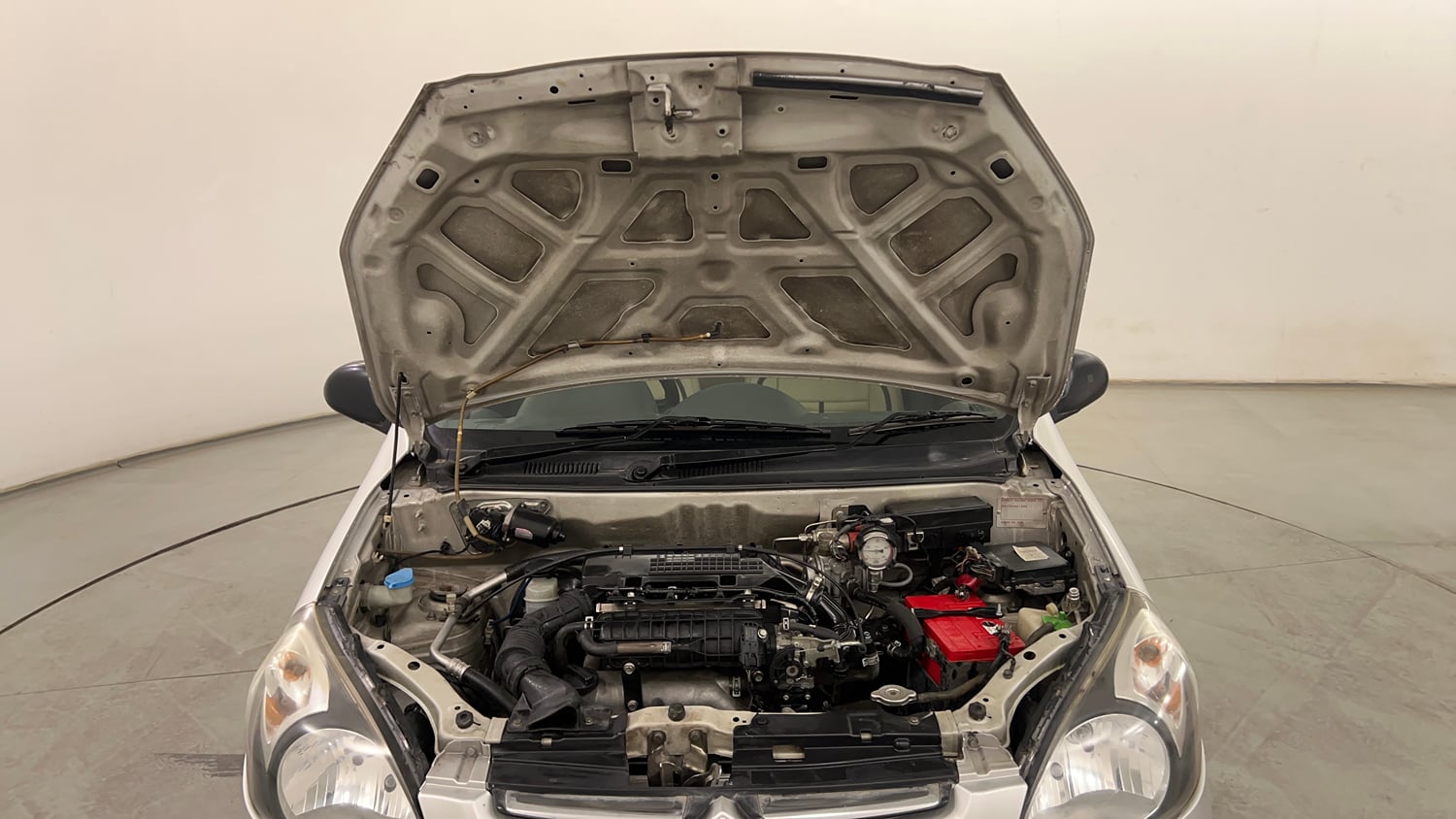 Used 2013 Maruti Suzuki Alto 800 Lxi CNG Cng Manual engine ENGINE & BONNET OPEN FRONT VIEW