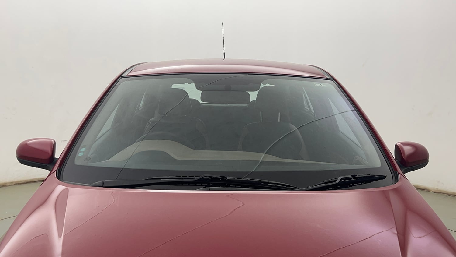 Used 2015 Hyundai Elite i20 Magna 1.2 Petrol Manual exterior FRONT WINDSHIELD VIEW
