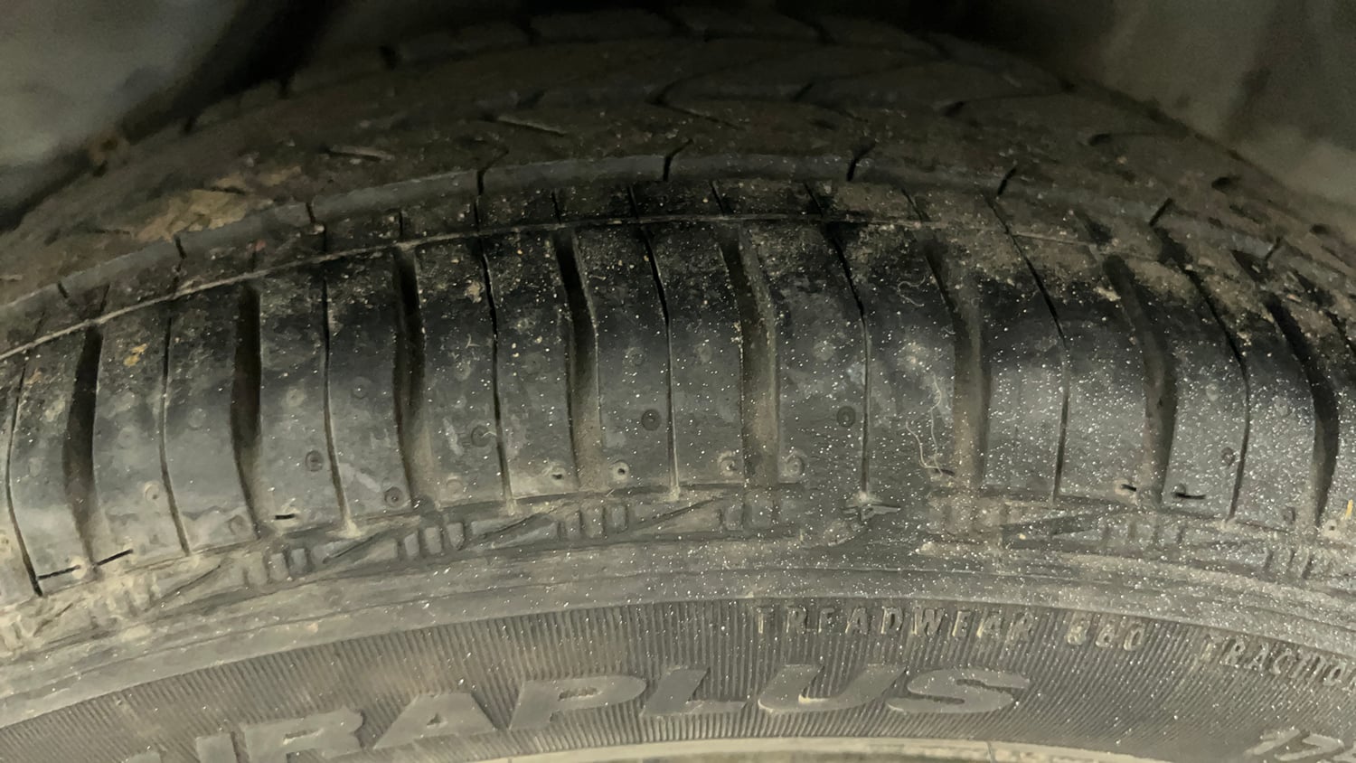 Used 2016 Honda Amaze 1.2 S i-VTEC Petrol Manual tyres LEFT REAR TYRE TREAD VIEW