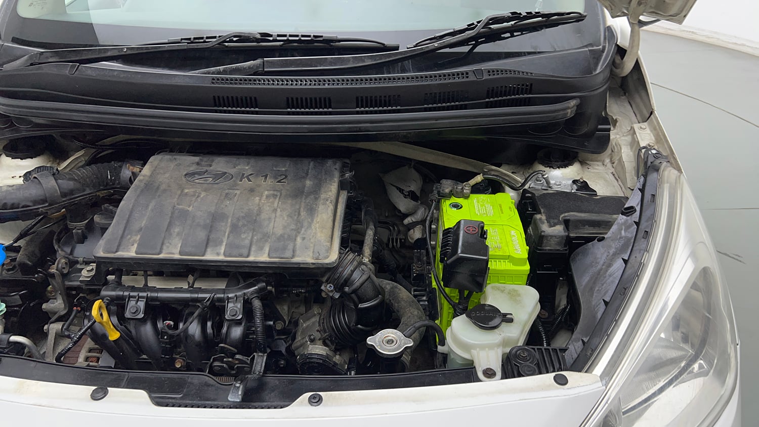 Used 2017 Hyundai Grand i10 Sportz (O) 1.2 Kappa VTVT Petrol Manual engine ENGINE LEFT SIDE VIEW