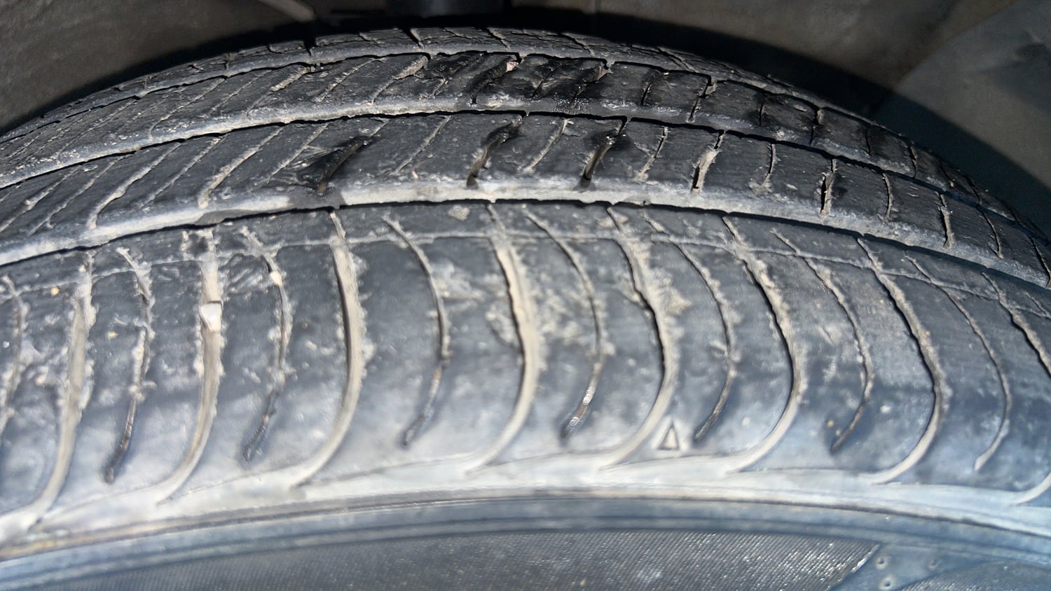 Used 2017 Hyundai Creta 1.6 E Plus Petrol Petrol Manual tyres RIGHT FRONT TYRE TREAD VIEW