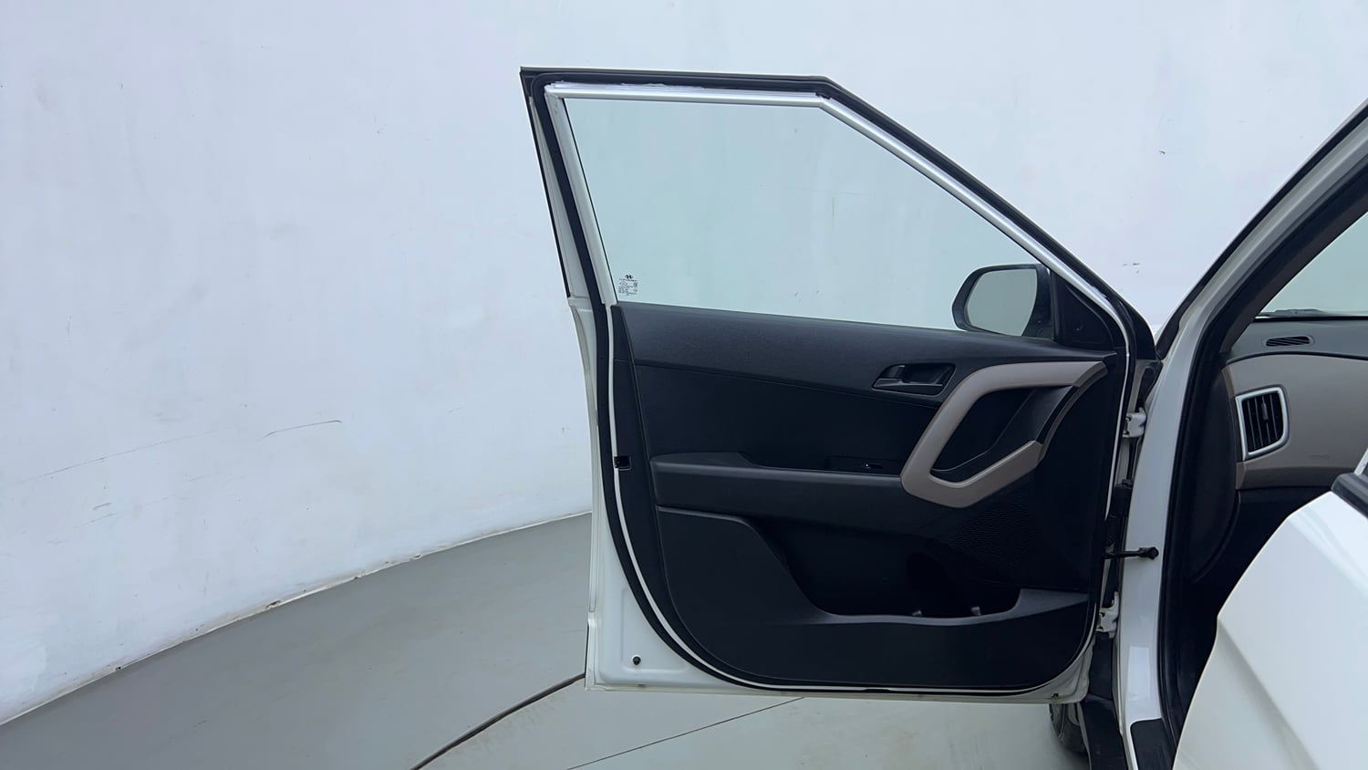 Used 2017 Hyundai Creta 1.6 E Plus Petrol Petrol Manual interior LEFT FRONT DOOR OPEN VIEW