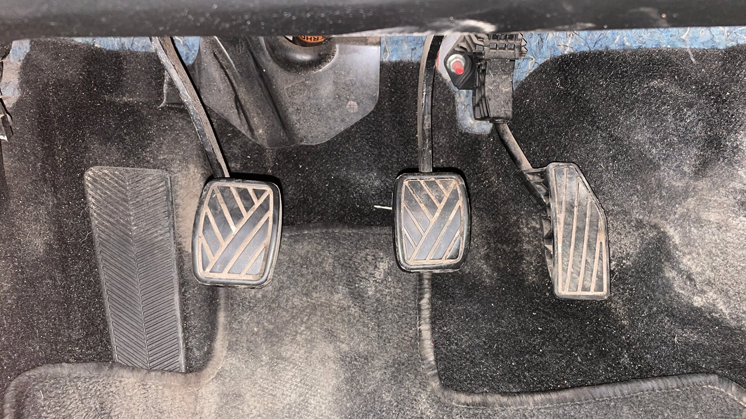 Used 2017 Maruti Suzuki Baleno Zeta 1.2 Petrol Manual interior PEDALS VIEW