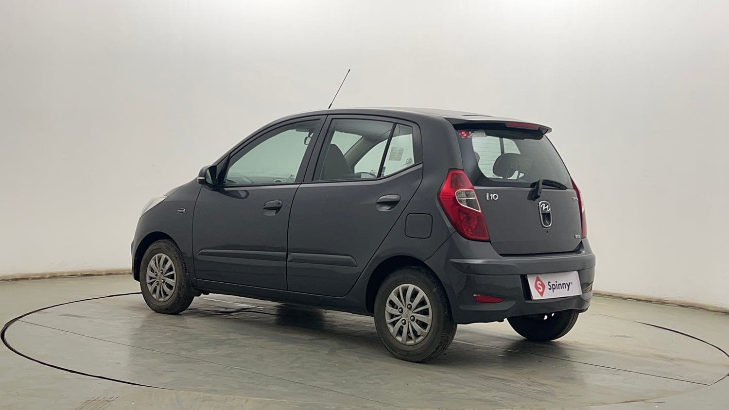 Used 2013 Hyundai i10 Sportz 1.2 Kappa2 Petrol Manual exterior LEFT REAR CORNER VIEW