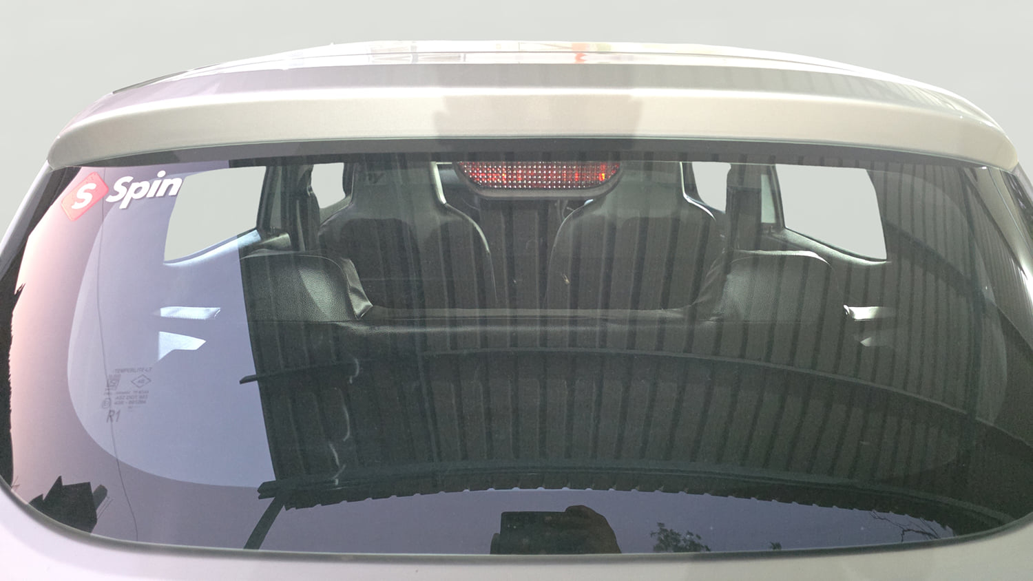 Used 2020 Renault Kwid RXL Petrol Manual exterior BACK WINDSHIELD VIEW