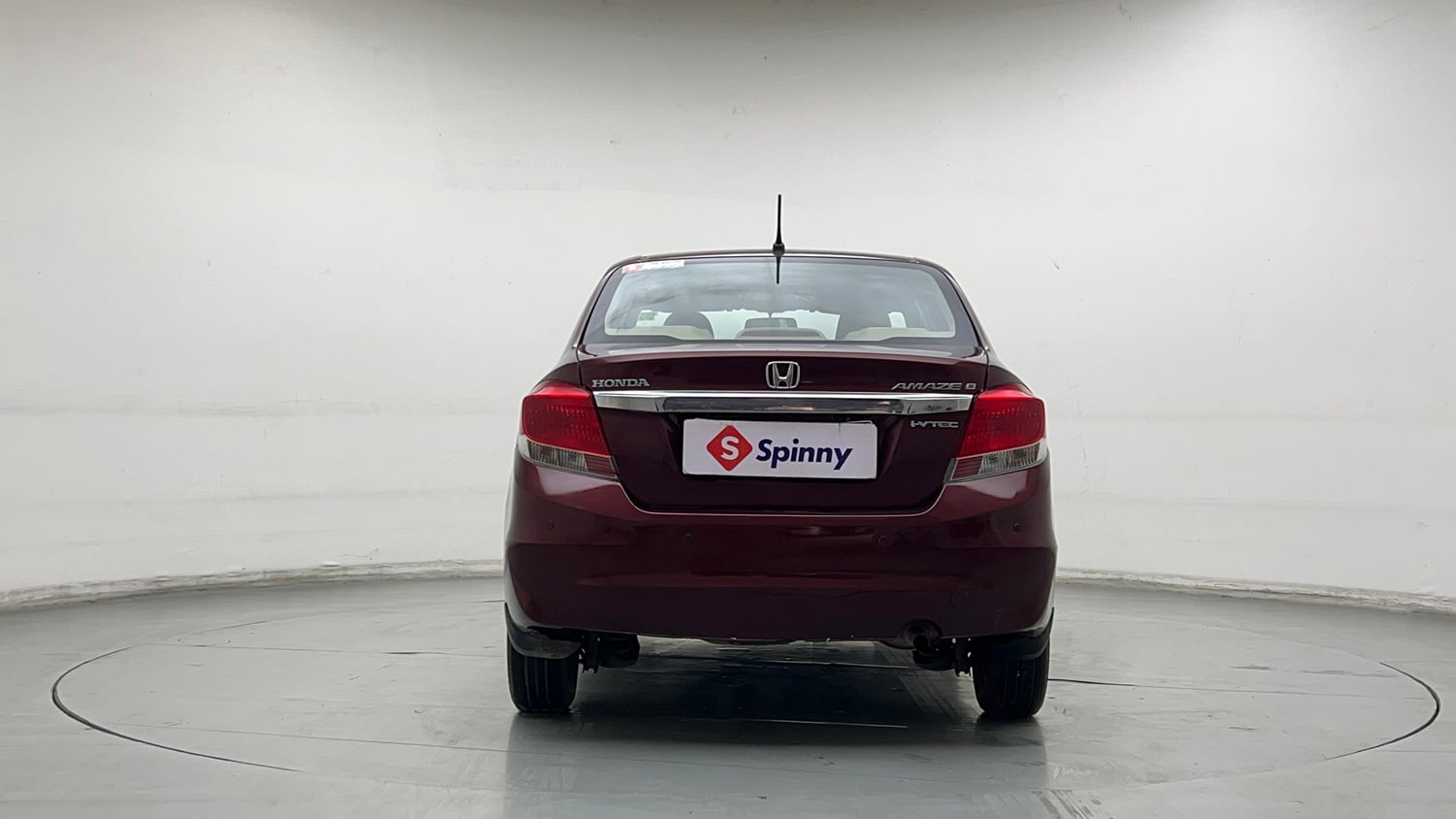 Used 2013 Honda Amaze 1.2 S i-VTEC Petrol Manual exterior BACK VIEW