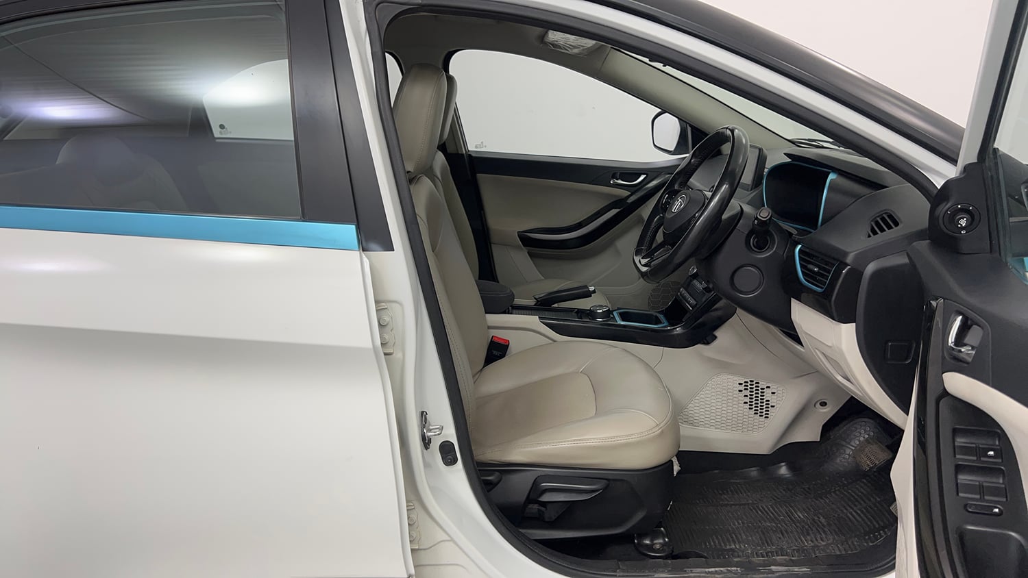 Used 2022 Tata Nexon EV XZ Plus Electric Automatic interior RIGHT SIDE FRONT DOOR CABIN VIEW