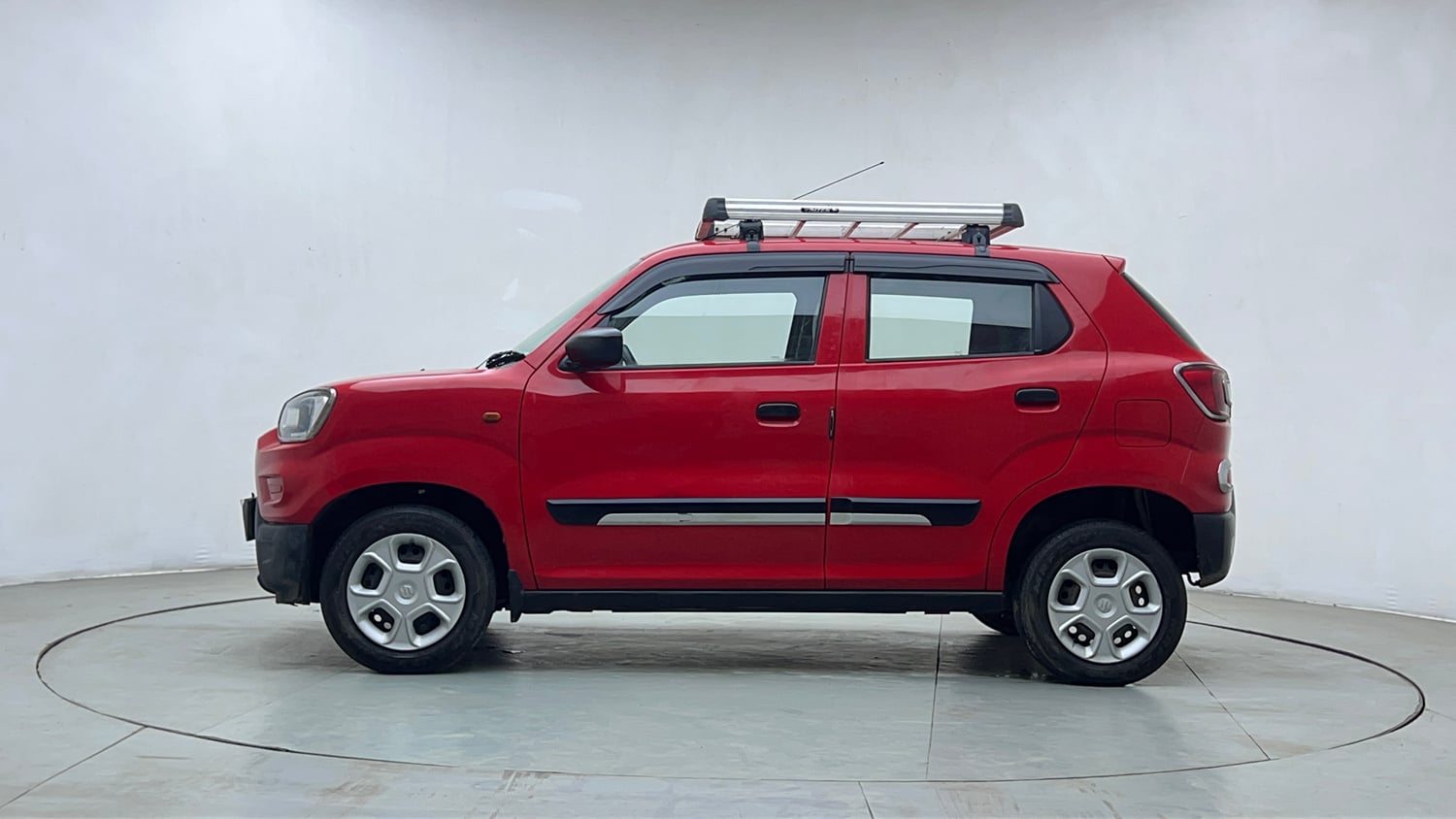 Used 2023 Maruti Suzuki S-Presso VXi S-CNG Cng Manual exterior LEFT SIDE VIEW