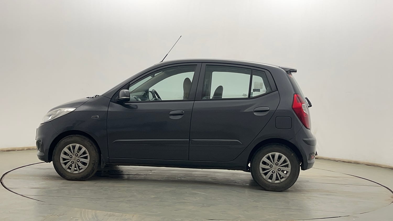 Used 2013 Hyundai i10 Sportz 1.2 Kappa2 Petrol Manual exterior LEFT SIDE VIEW