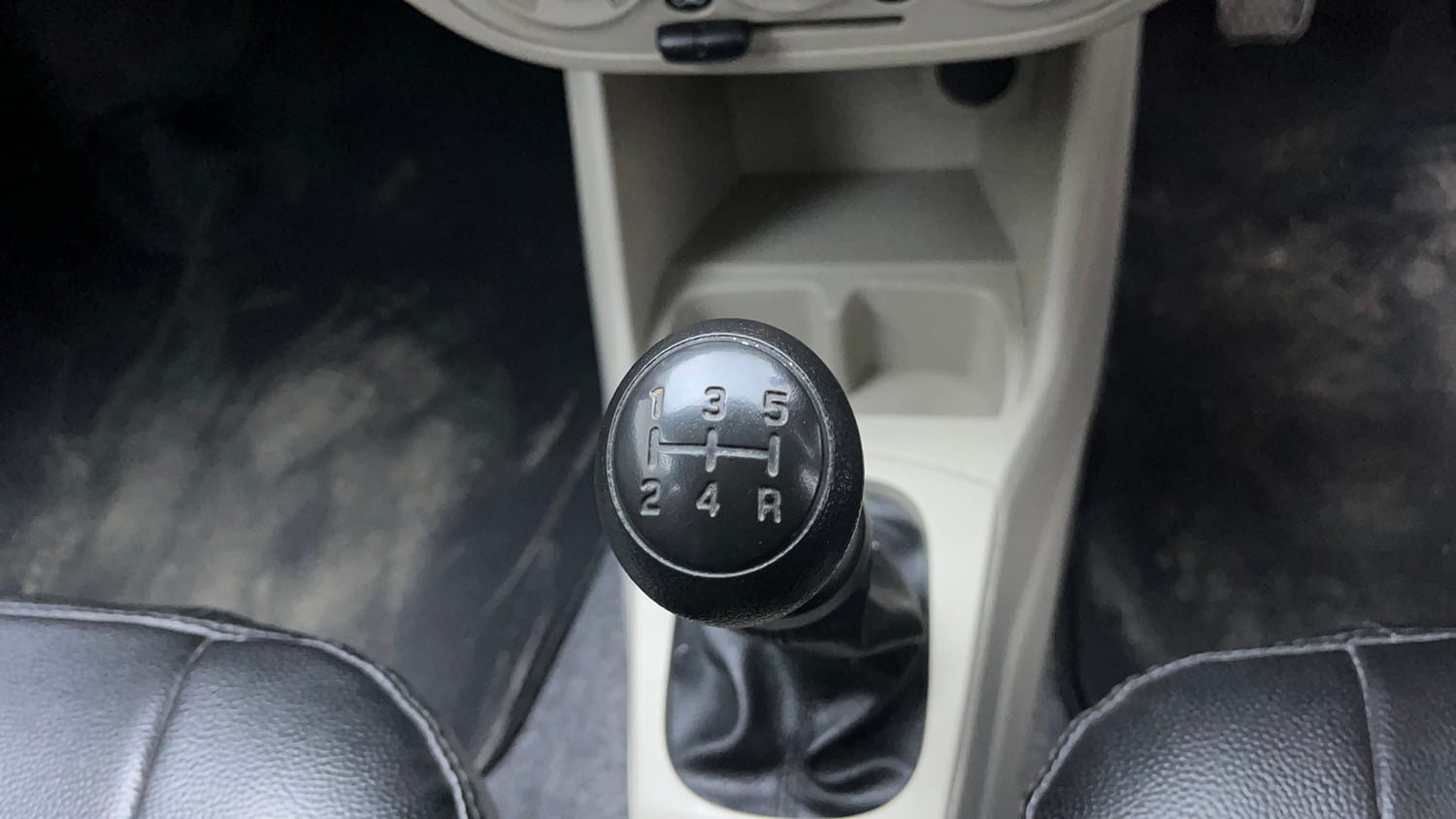 Used 2021 Maruti Suzuki Alto 800 LXi Petrol Manual interior GEAR  KNOB VIEW