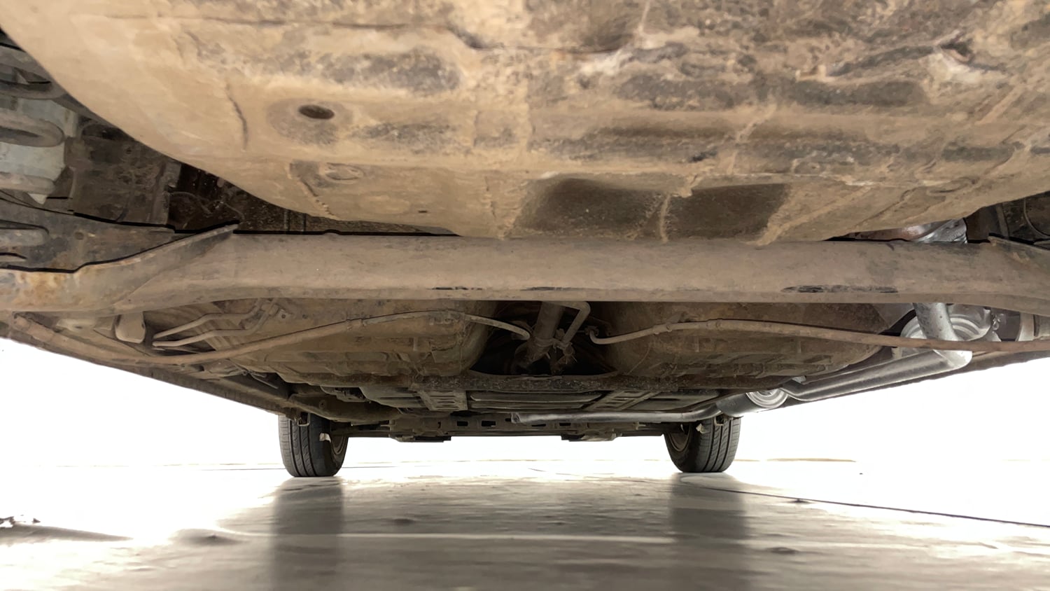 Used 2017 Honda Jazz V AT Petrol Petrol Automatic extra REAR UNDERBODY VIEW (TAKEN FROM REAR)