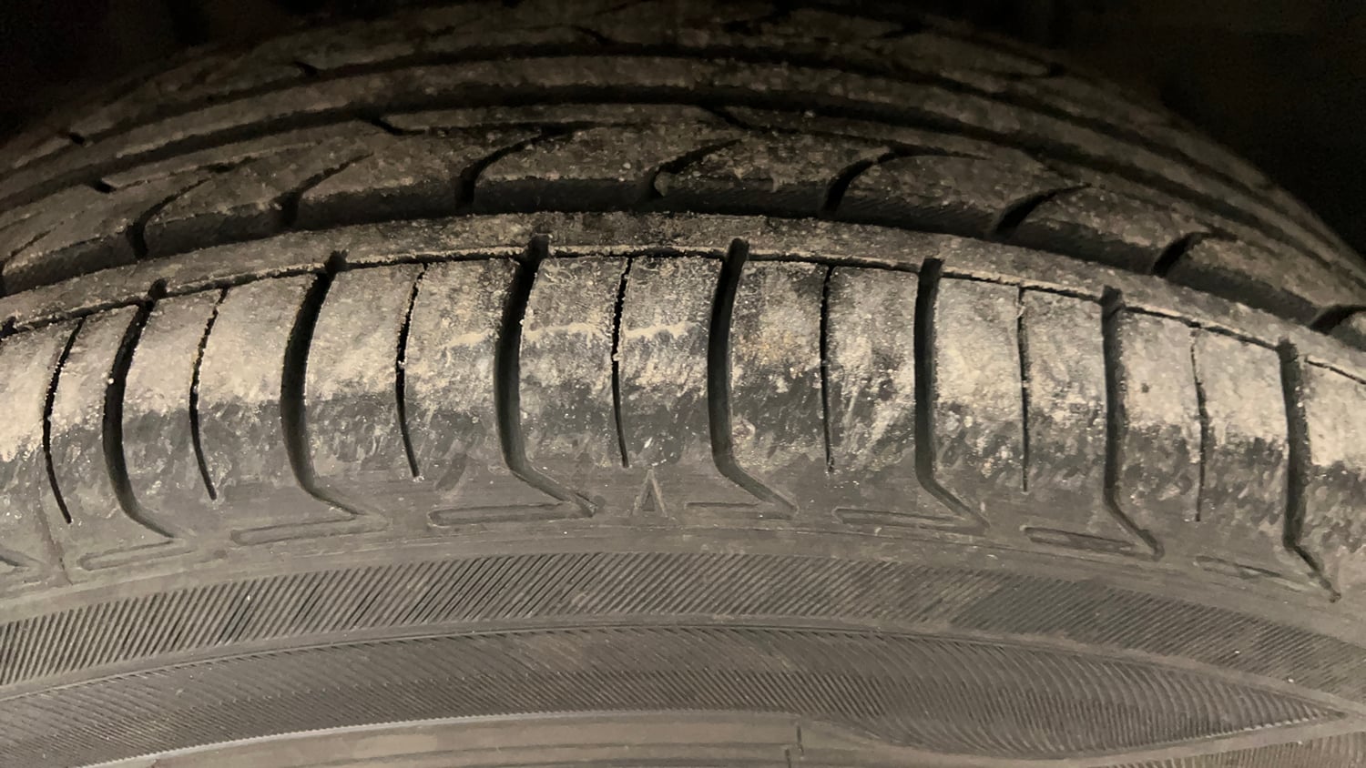 Used 2023 Tata Nexon XM (S) Diesel Diesel Manual tyres RIGHT FRONT TYRE TREAD VIEW