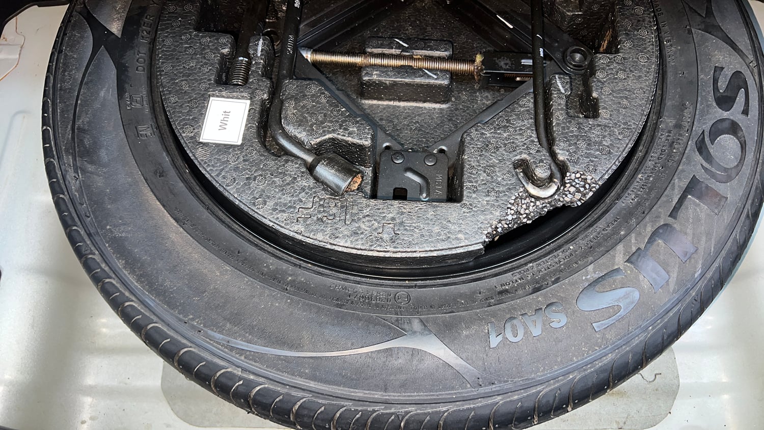 Used 2017 Hyundai Creta 1.6 E Plus Petrol Petrol Manual tyres SPARE TYRE VIEW