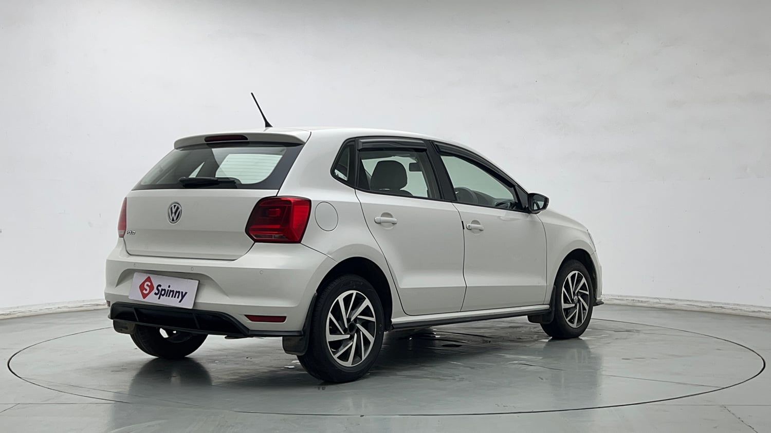 Used 2022 Volkswagen Polo Comfortline 1.0L MPI Petrol Manual exterior RIGHT REAR CORNER VIEW