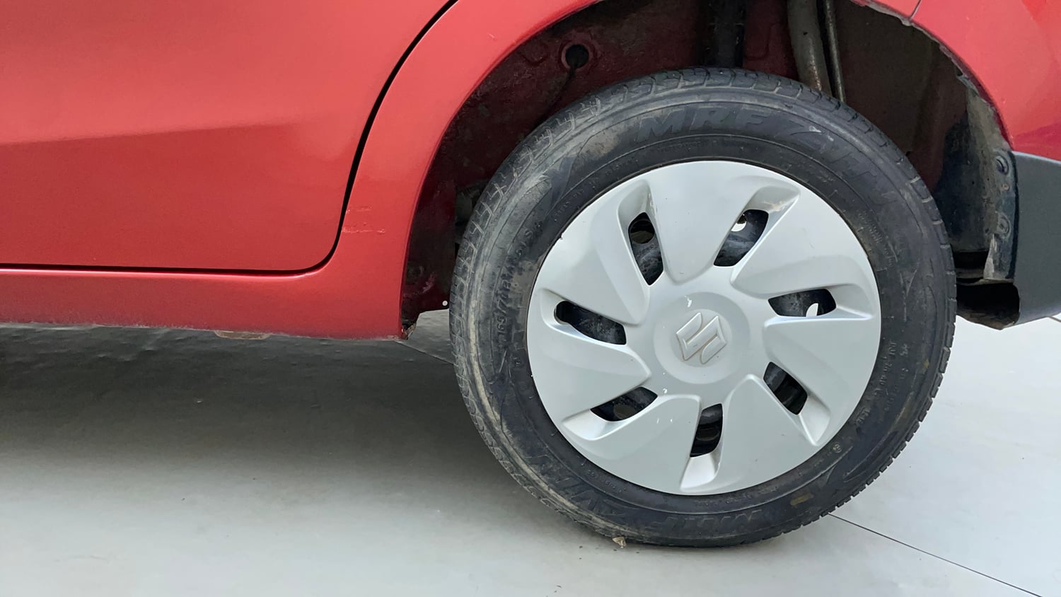 Used 2020 Maruti Suzuki Celerio VXi (O) CNG Cng Manual tyres LEFT REAR TYRE RIM VIEW