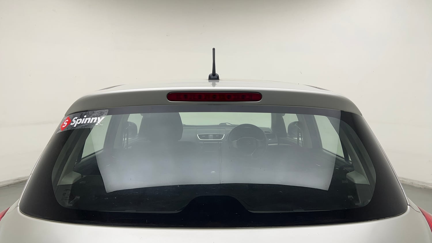 Used 2015 Maruti Suzuki Swift VXi Petrol Manual exterior BACK WINDSHIELD VIEW