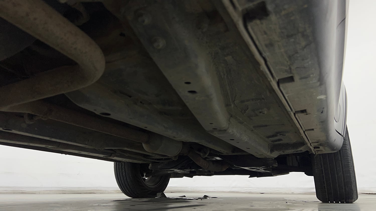 Used 2021 Tata Nexon XZA Plus Diesel Diesel Automatic extra REAR RIGHT UNDERBODY VIEW