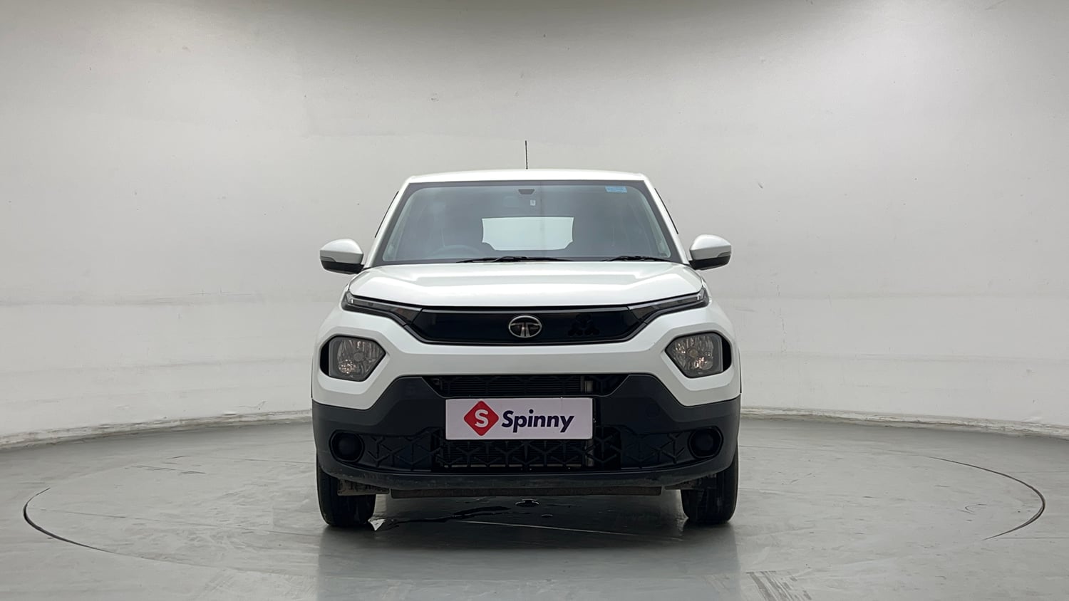 Used 2024 Tata Punch Adventure AMT Petrol Automatic exterior FRONT VIEW