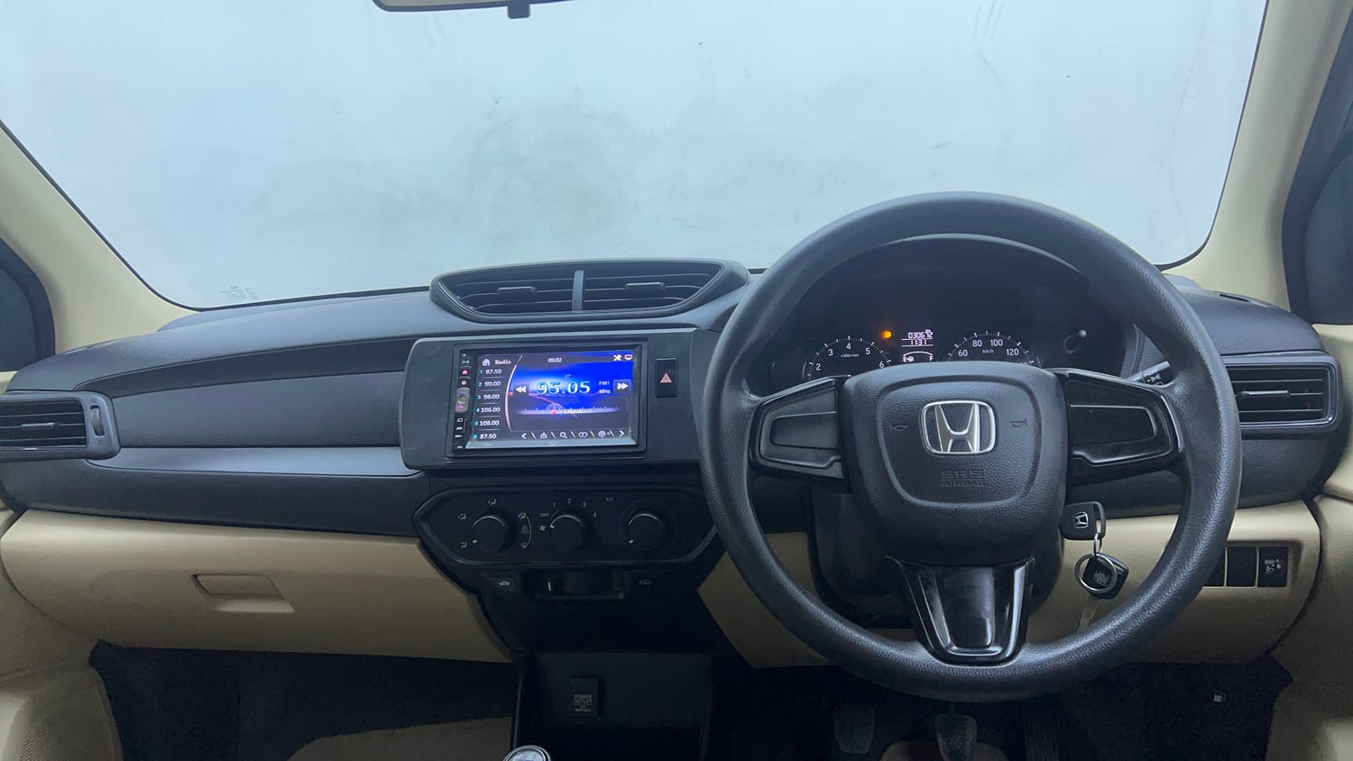 Used 2018 Honda Amaze 1.2 E MT Petrol Petrol Manual interior DASHBOARD VIEW