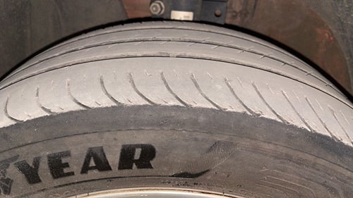 Used 2016 Volkswagen Polo Highline1.2L (P) Petrol Manual tyres LEFT FRONT TYRE TREAD VIEW