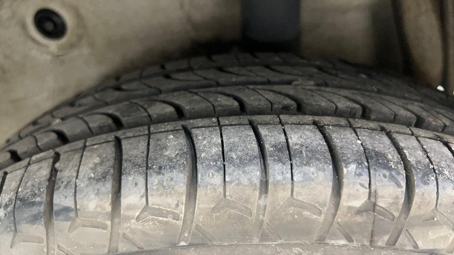 Used 2018 Maruti Suzuki Celerio ZXi AMT Petrol Automatic tyres LEFT REAR TYRE TREAD VIEW
