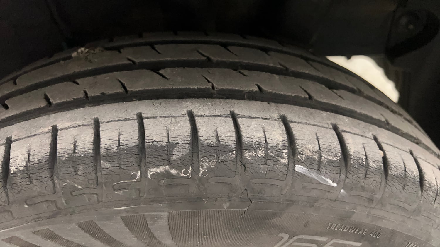 Used 2022 Hyundai Grand i10 Nios Sportz 1.2 Kappa VTVT Petrol Manual tyres LEFT REAR TYRE TREAD VIEW