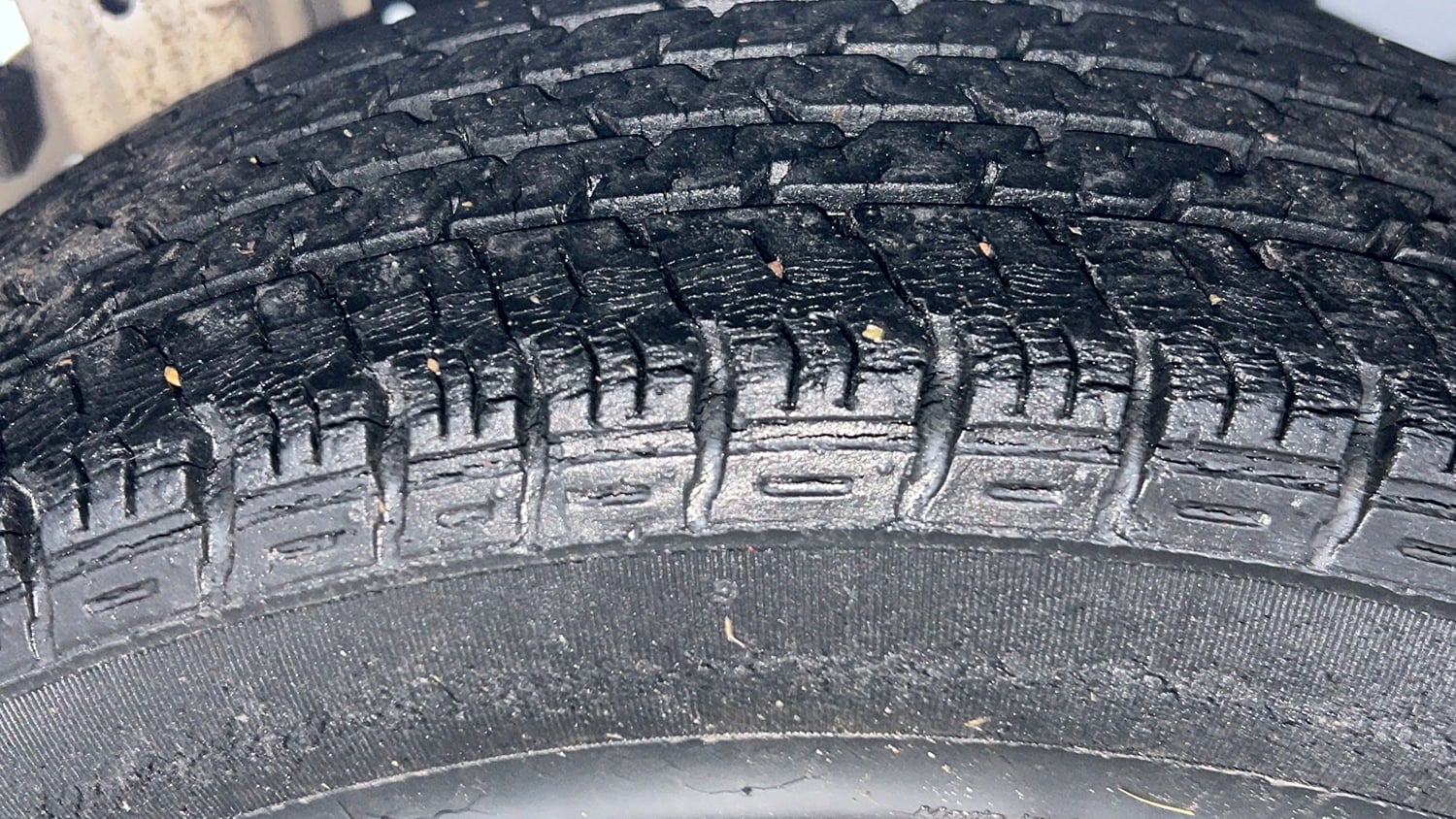 Used 2015 Maruti Suzuki Alto K10 VXi Petrol Manual tyres RIGHT REAR TYRE TREAD VIEW
