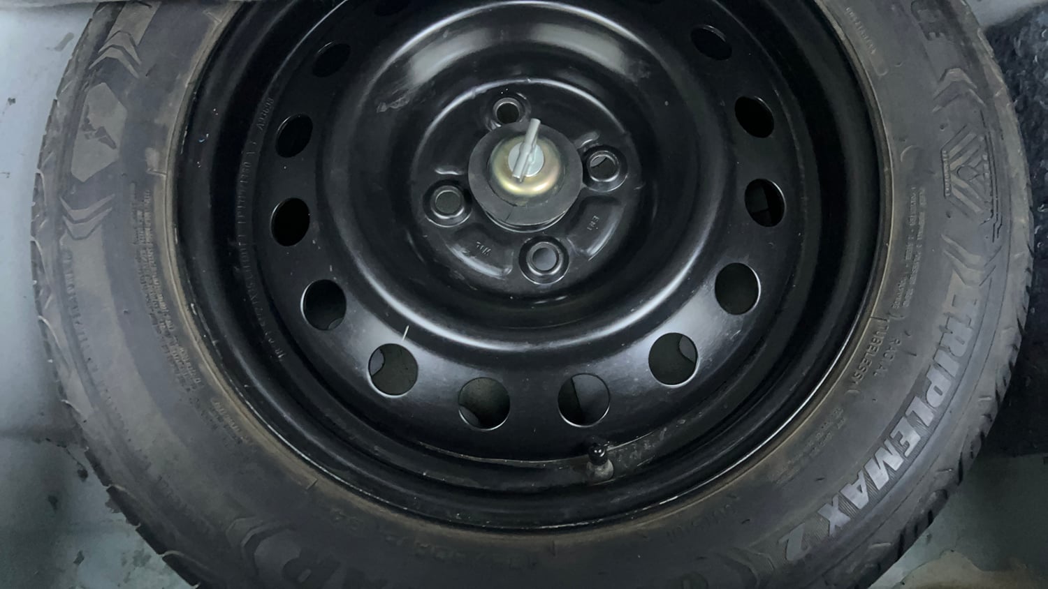 Used 2018 Toyota Etios Liva VXD Diesel Manual tyres SPARE TYRE VIEW