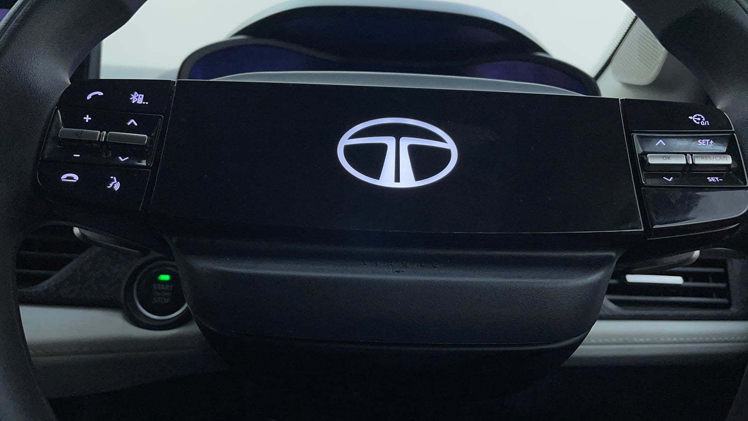 Used 2024 Tata Nexon Creative Plus 1.2 Revotron Petrol 6AMT Petrol Automatic top_features Airbags