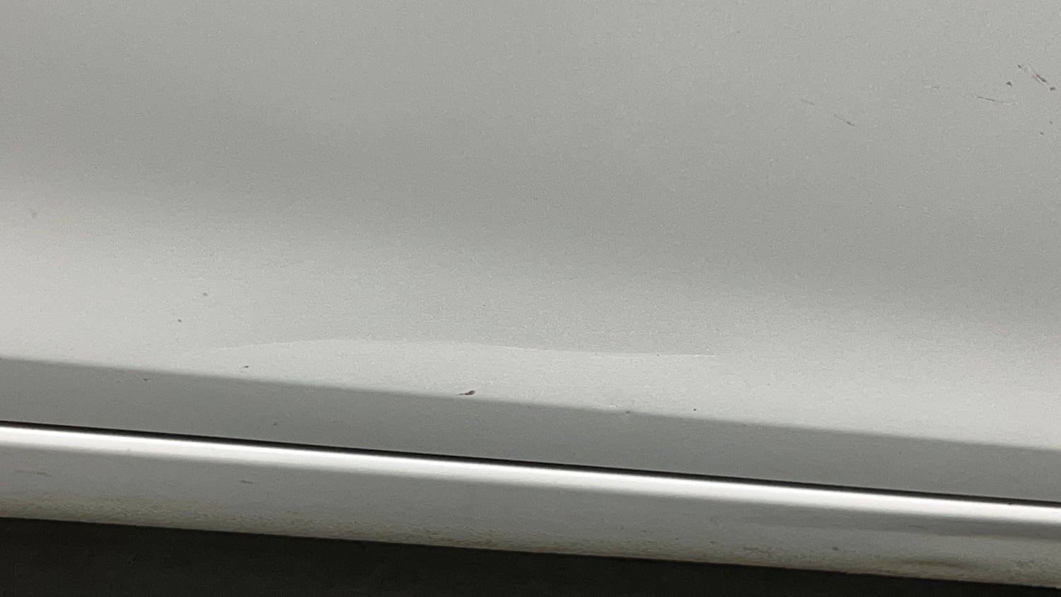 Used 2015 Maruti Suzuki Swift VXi Petrol Manual dents MINOR DENT