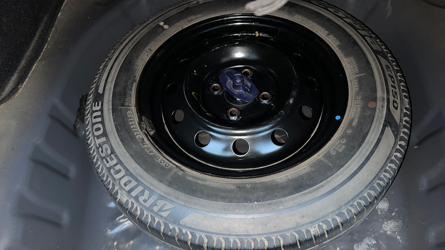 Used 2017 Maruti Suzuki Dzire VXi AMT Petrol Automatic tyres SPARE TYRE VIEW