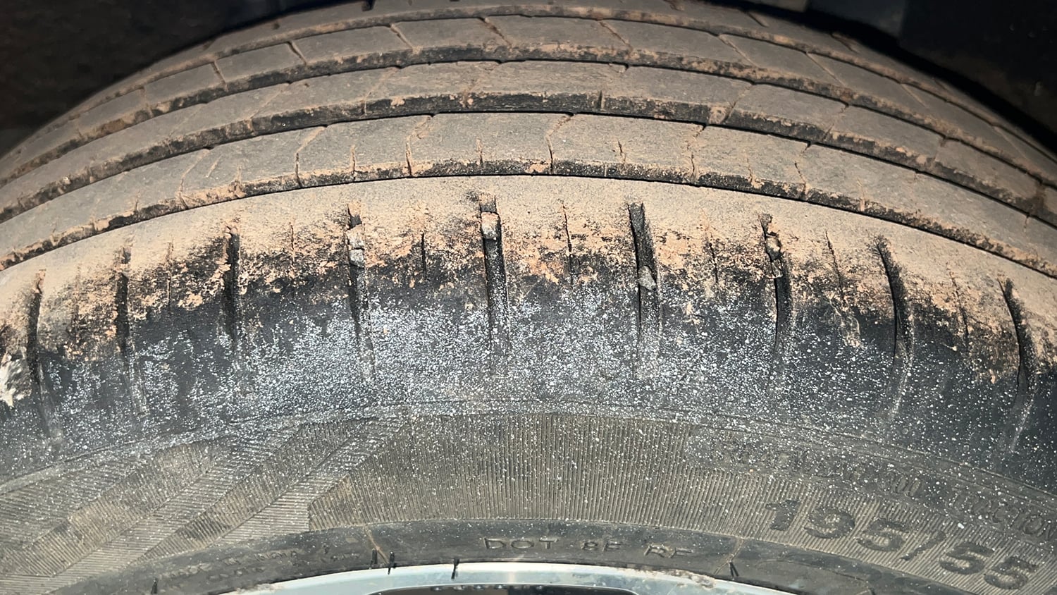Used 2019 Maruti Suzuki Baleno Zeta 1.2 Petrol Manual tyres LEFT REAR TYRE TREAD VIEW